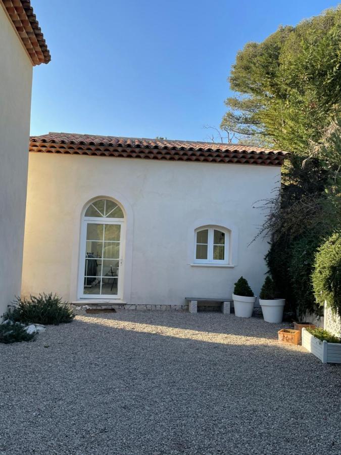 La Petite Maison De